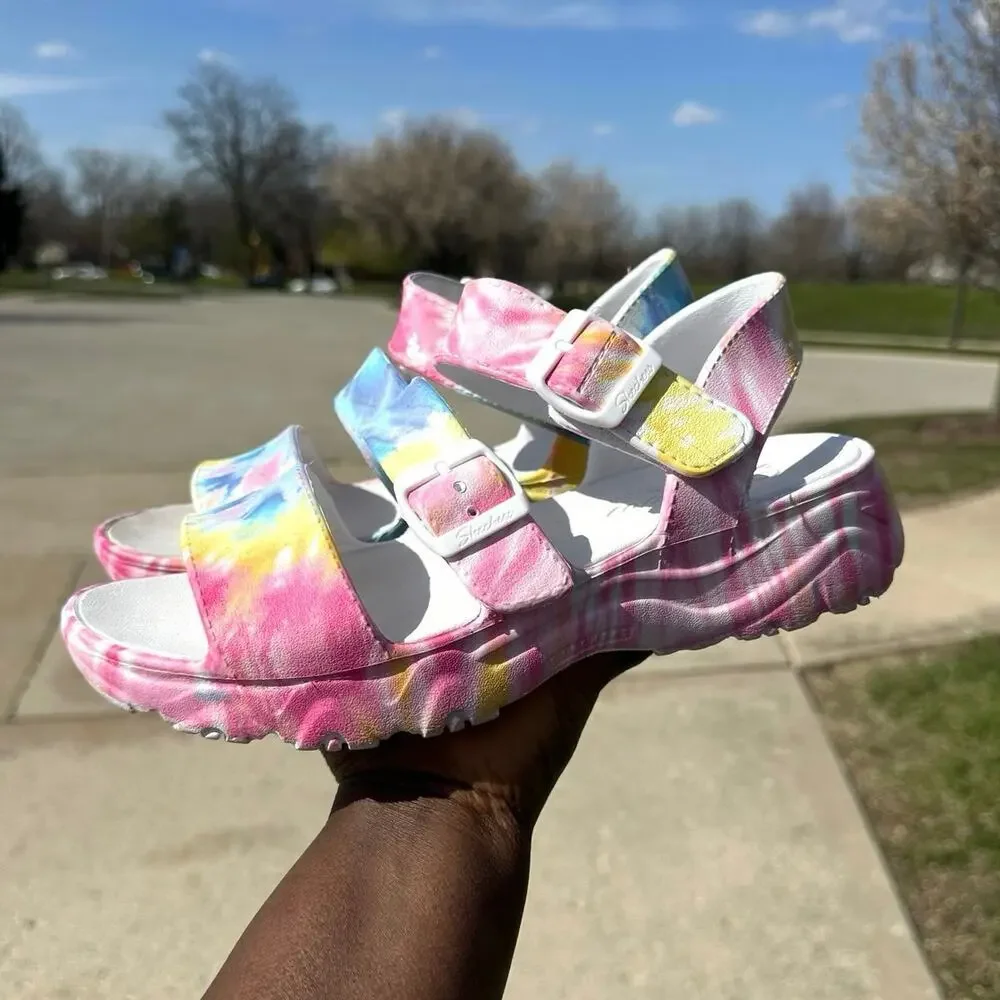 Skechers Women's Cali‎ Gear D'Lite 2.0 Molded 3-Strap Luxe Foam Sandals Size 10